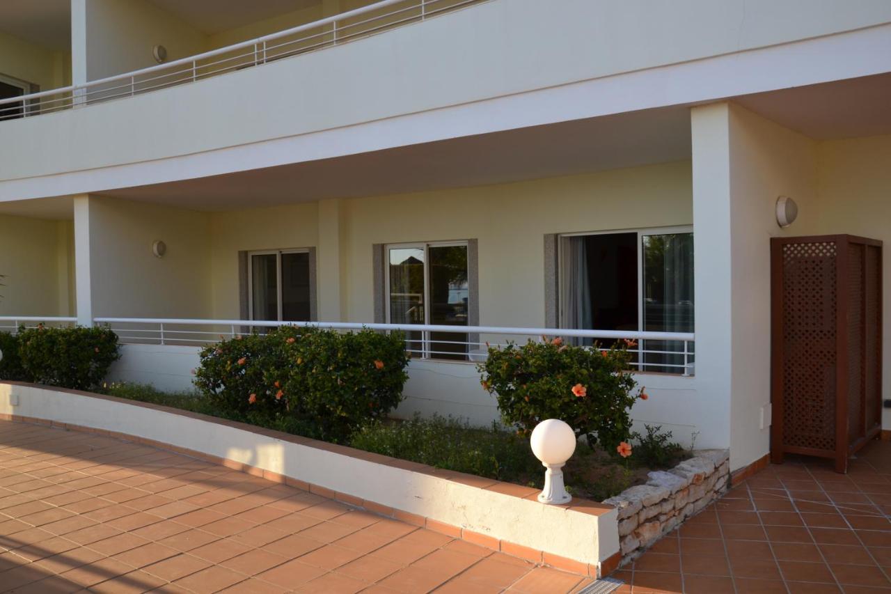 Bel Appartement Au Bord De La Mer De Porto De Mos Lagos Ngoại thất bức ảnh