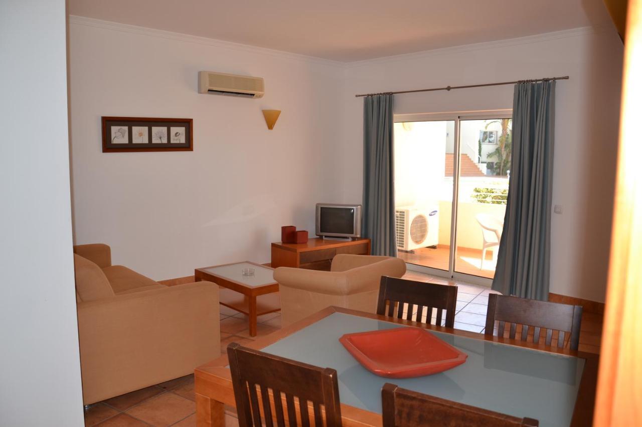 Bel Appartement Au Bord De La Mer De Porto De Mos Lagos Ngoại thất bức ảnh