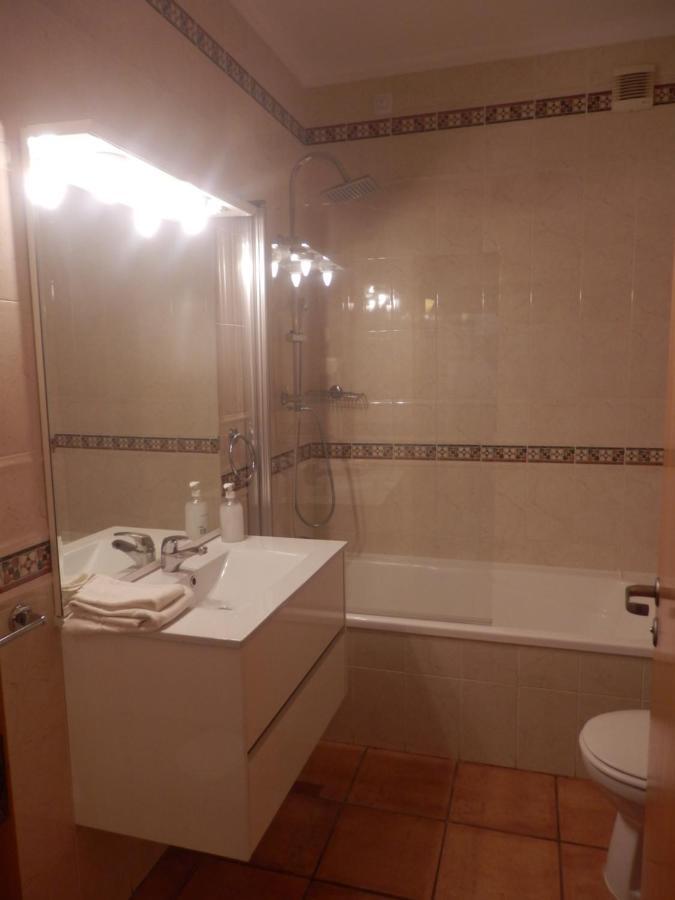 Bel Appartement Au Bord De La Mer De Porto De Mos Lagos Ngoại thất bức ảnh